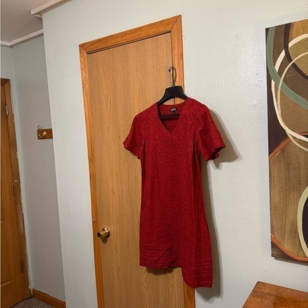 Original Nicole Miller Small Red w/Floral Print Knee-Length Shift Dress - EUC